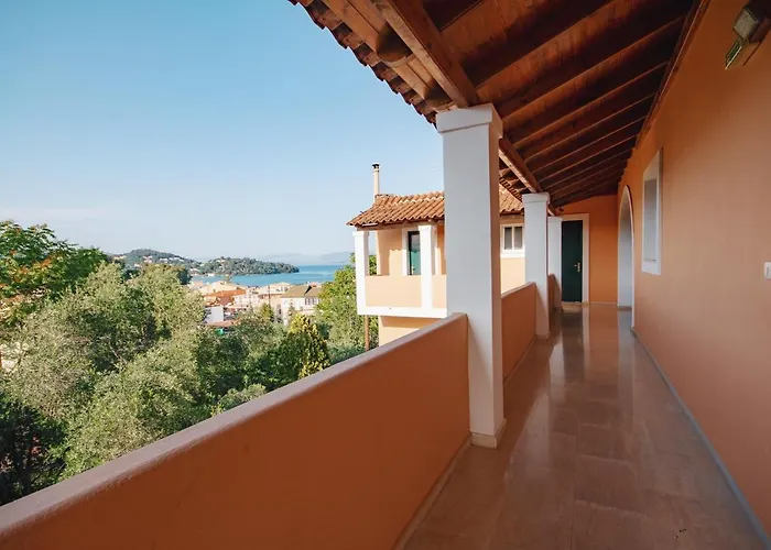 Rosa Apartmanhotel 3*