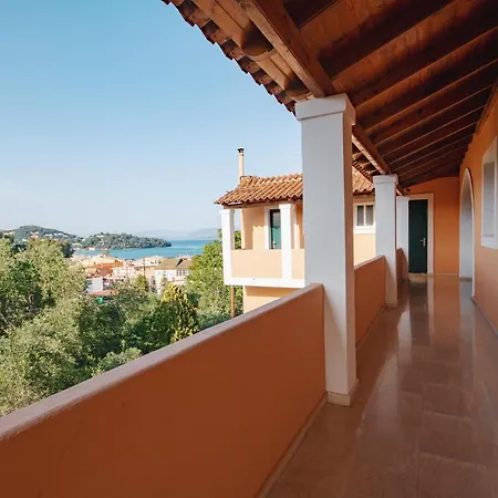 Rosa アパートホテル 3*