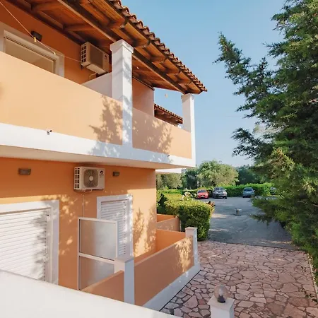 Rosa Apartmanhotel 3*
