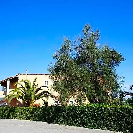 Apartahotel Rosa